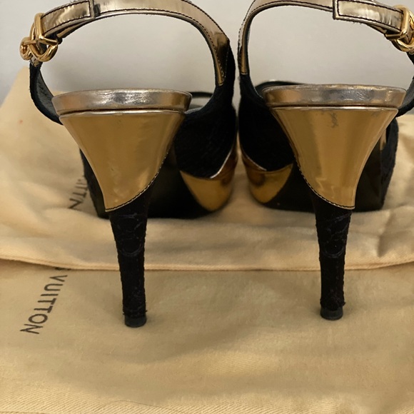 Authentic Louis Vuitton monogram heels - Picture 4 of 11